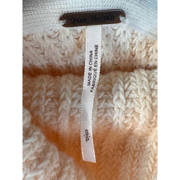 FREE PEOPLE Ribbed Sweater Size SP Chunky Knit Turtleneck Cream Neutral‎ Cozy - Picture 7 of 10